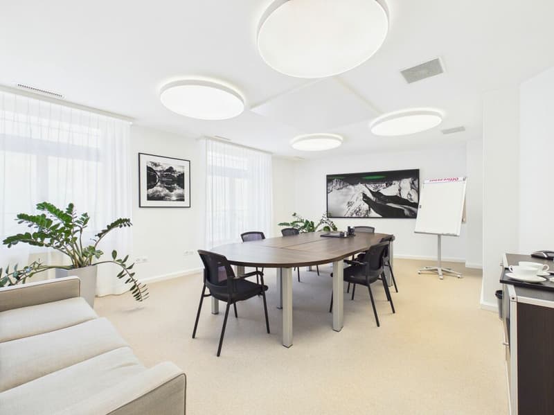 Büro/ Sitzungszimmer