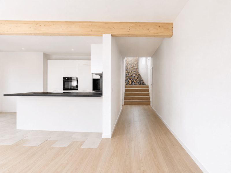 Wohnen mit Geschichte: Einzigartige 4.5-Zimmer-Maisonettewohnung in ehemaliger Kegelbahn - Erstvermietung (3)