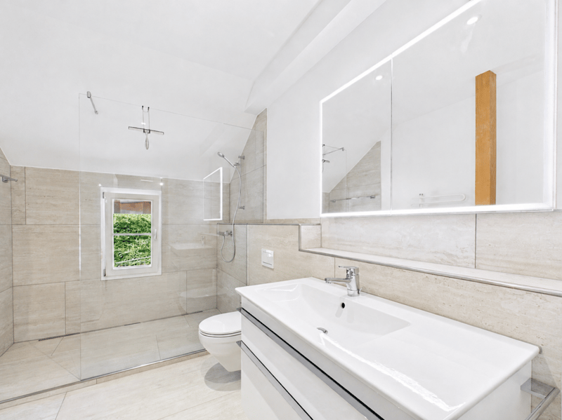 Badezimmer 1