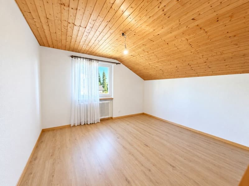 Charmantes 5.5-Zimmer Einfamilienhaus mit grossem Garten in Buchs AG (10)