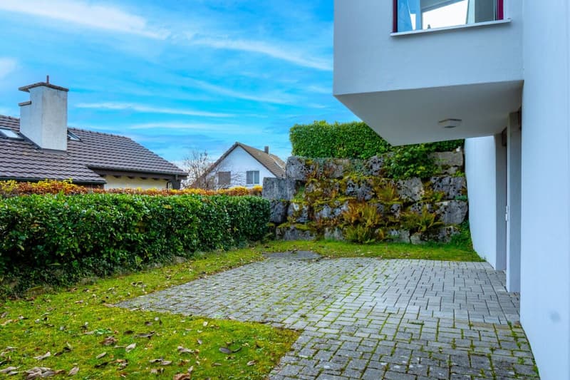 Stilvolles Einfamilienhaus mit Einliegerwohnung (7)