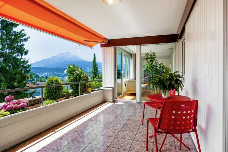 Exklusives Wohnen mit Seepanorama und Pilatusblick (9)