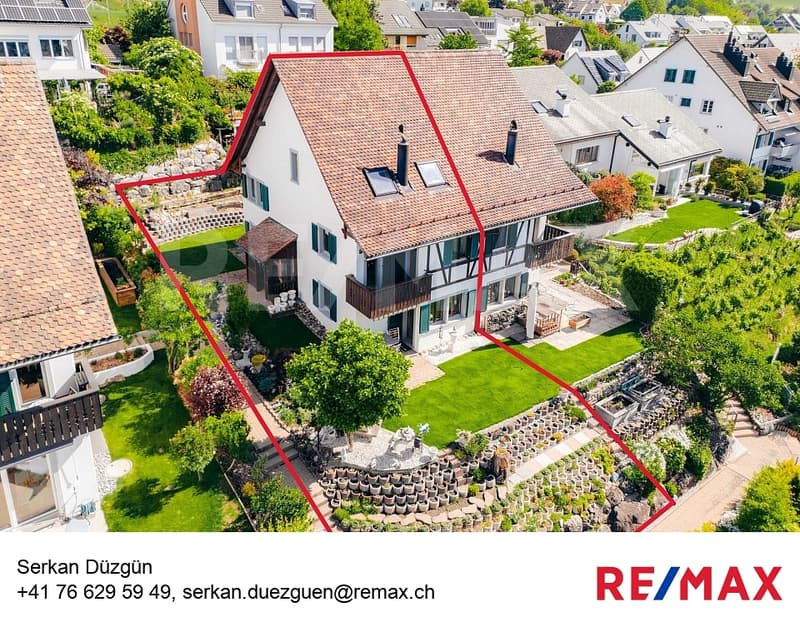 Perfekt für Familien Doppeleinfamilienhaus mit Garten und idealer Zentrumslage (1)