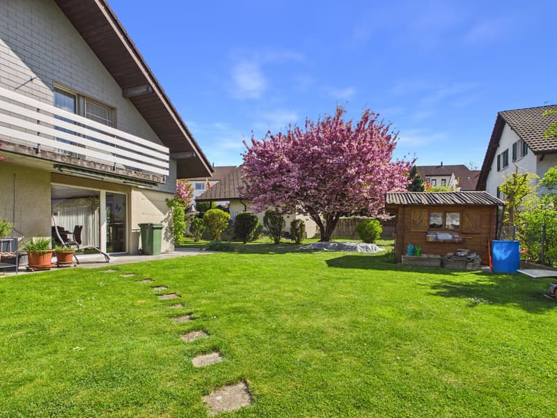 6.5-Zimmer-Familienparadies an ruhiger Quartierlage (5)