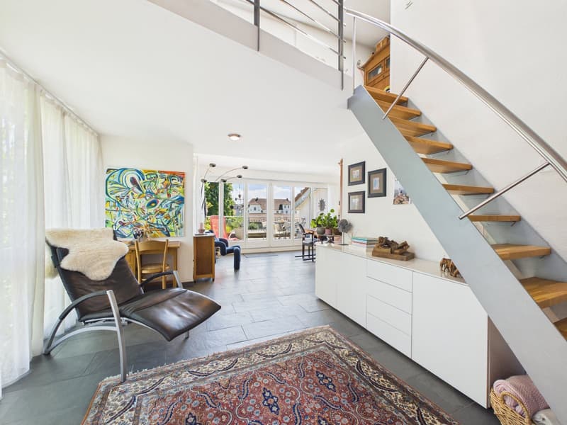 Wohnen mit Charakter – Maisonette-Dachwohnung mit zwei Galerien (3)