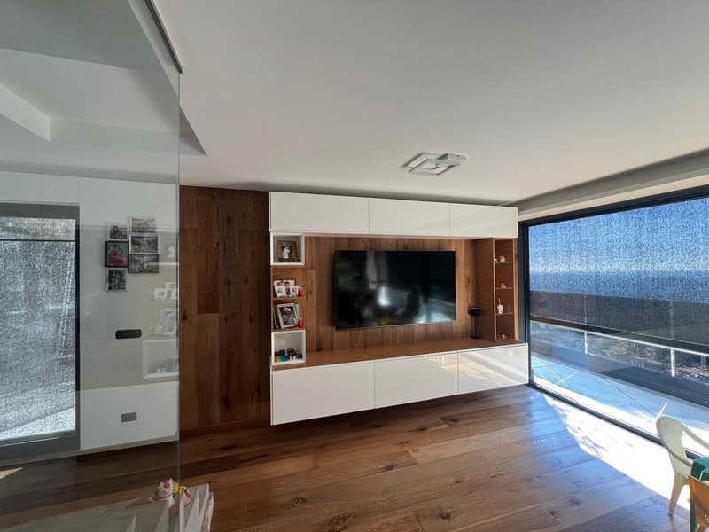 In vendita – Villa indipendente di design con vista straordinaria, finiture di pregio (9)