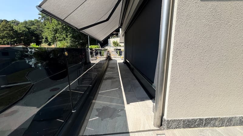 In vendita – Villa indipendente di design con vista straordinaria, finiture di pregio (5)