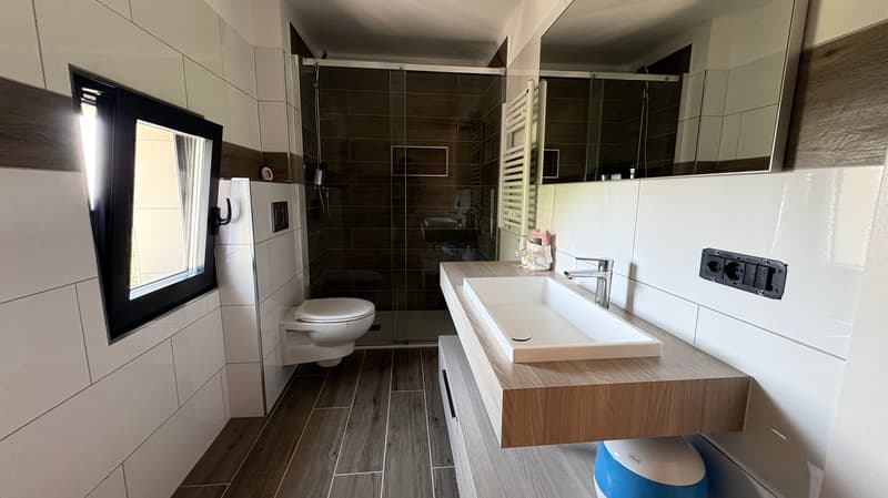 In vendita – Villa indipendente di design con vista straordinaria, finiture di pregio (16)