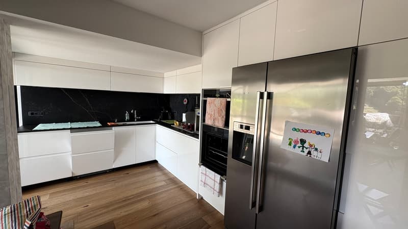 In vendita – Villa indipendente di design con vista straordinaria, finiture di pregio (10)