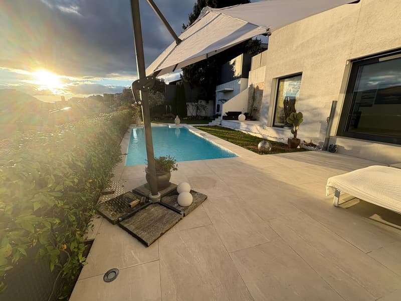 Villa indipendente con piscina, vista aperta e riservatezza assoluta (3)