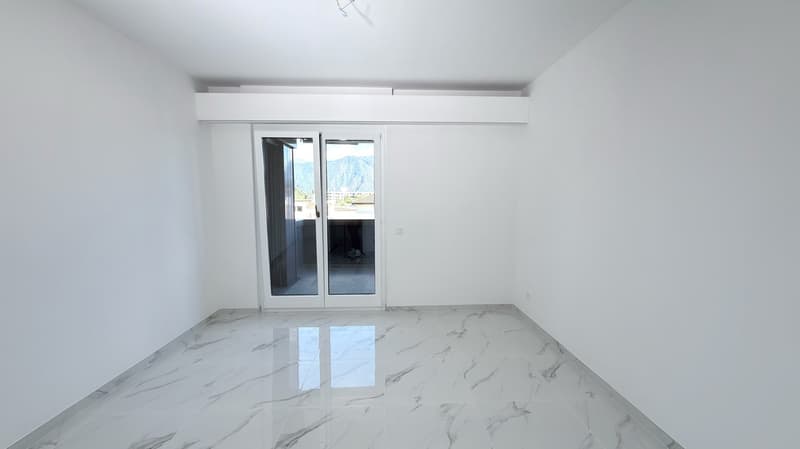 Lugano-Breganzona: elegante 3.5 locali di 105 m², ristrutturato a nuovo con terrazzo (13)