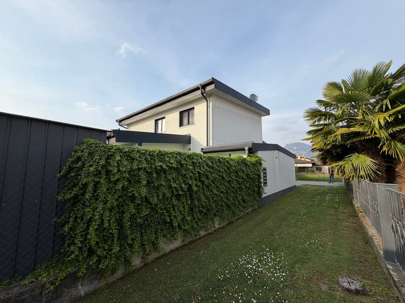 Moderna villa unifamiliare 5.5 locali con giardino (26)