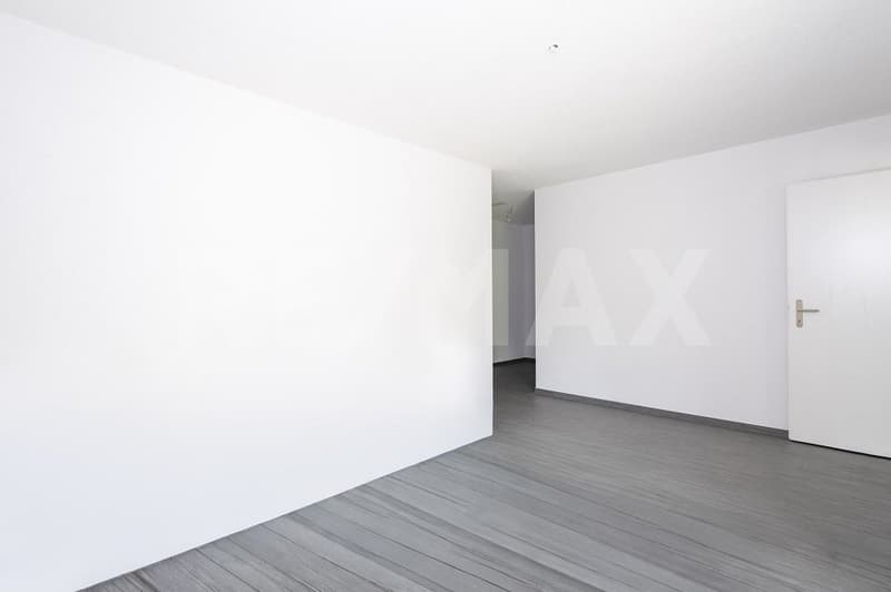 Moderne 2.5Zimmer-Wohnung mit Garten (7)