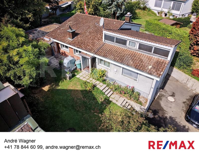 Einfamilienhaus mit Potenzial an begehrter Wohnlage (1)