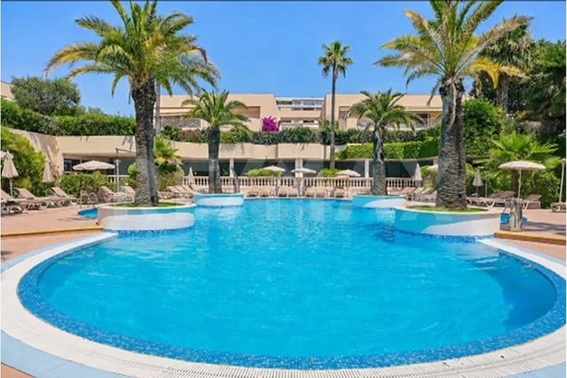 Mediterrane Eleganz mit Pool und sonniger Terrasse im Herzen an der Cote d'Azur (11)