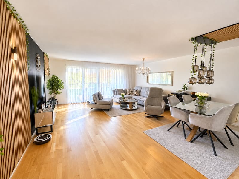 Wohn- und Esszimmer
