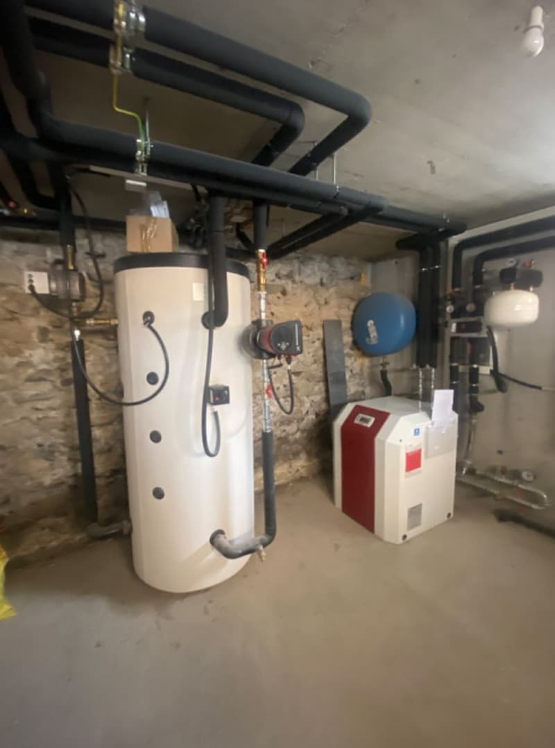 Charmant appartement de 4,5 pièces avec jardin à Lucens (13)