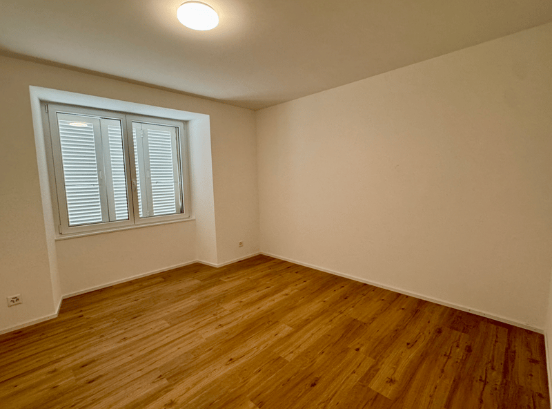Charmant appartement de 4,5 pièces avec jardin à Lucens (11)