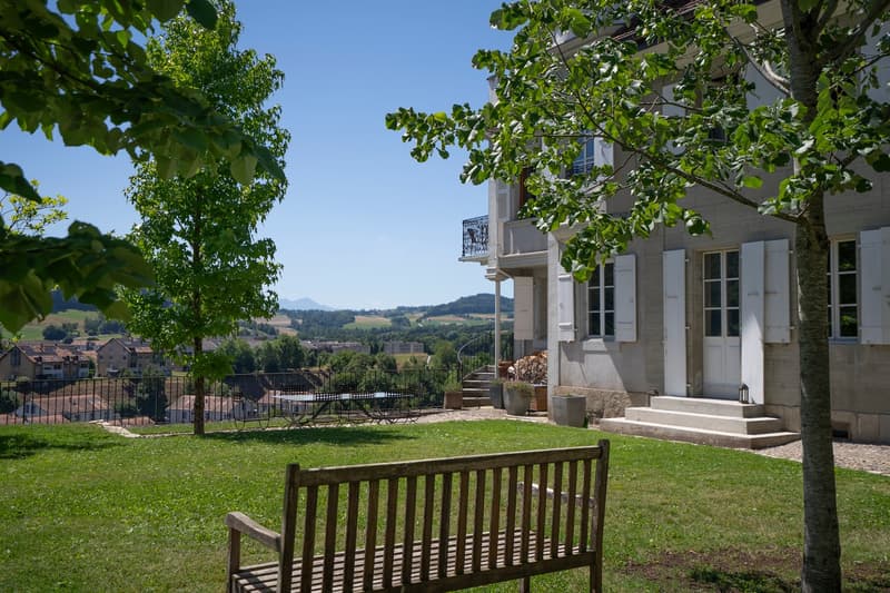 Maison de maître d’exception, entièrement rénovée (5)
