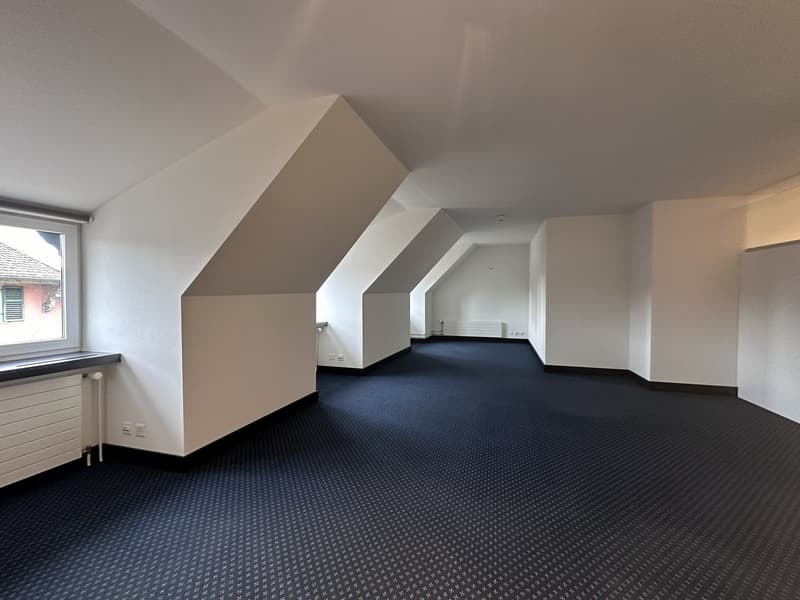 Top ausgebaute Bürofläche am Fronwagplatz (11)