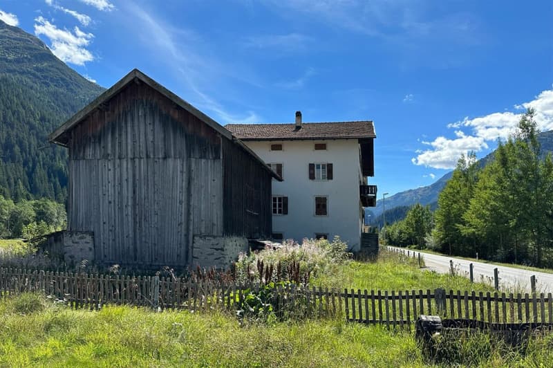 Bau-Parzelle mit ca. 600m2 HNF Zweitwohnsitz Potential (1)