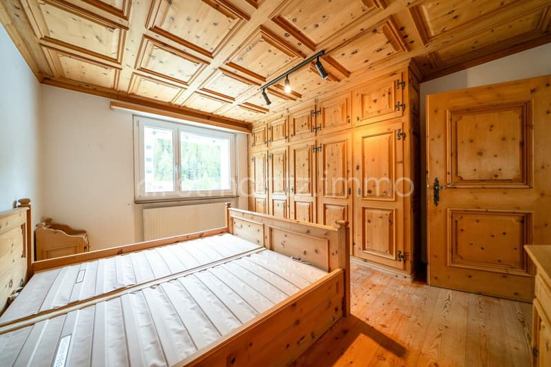Chesa Ova Cotschna - Exklusive 4.5 Zimmer Wohnung im 8. Stock (5)