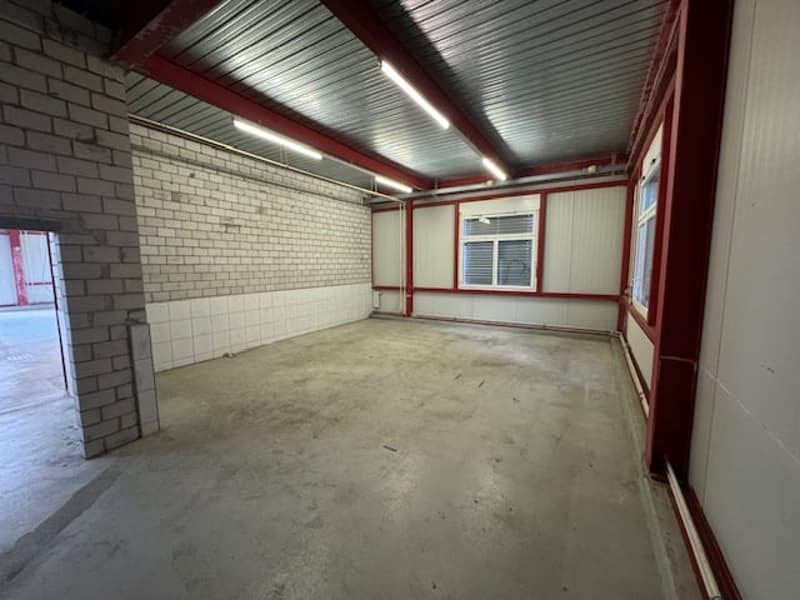 Gewerbe-/Retailfläche an der Industrie Nord 15 in Sins (5)