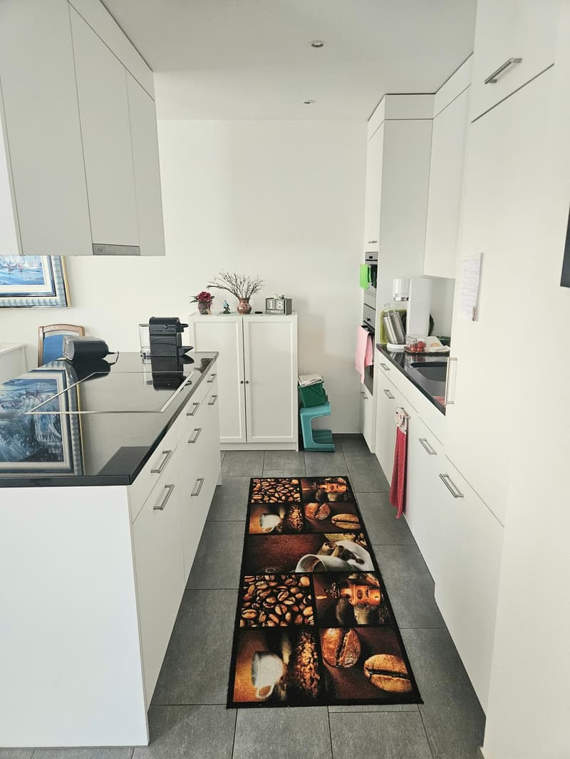 Gemütliche 2.5-Zimmer-Wohnung mit Balkon in Affoltern am Albis (4)