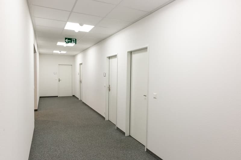 2 Büros im 1. OG zu vermieten (7)