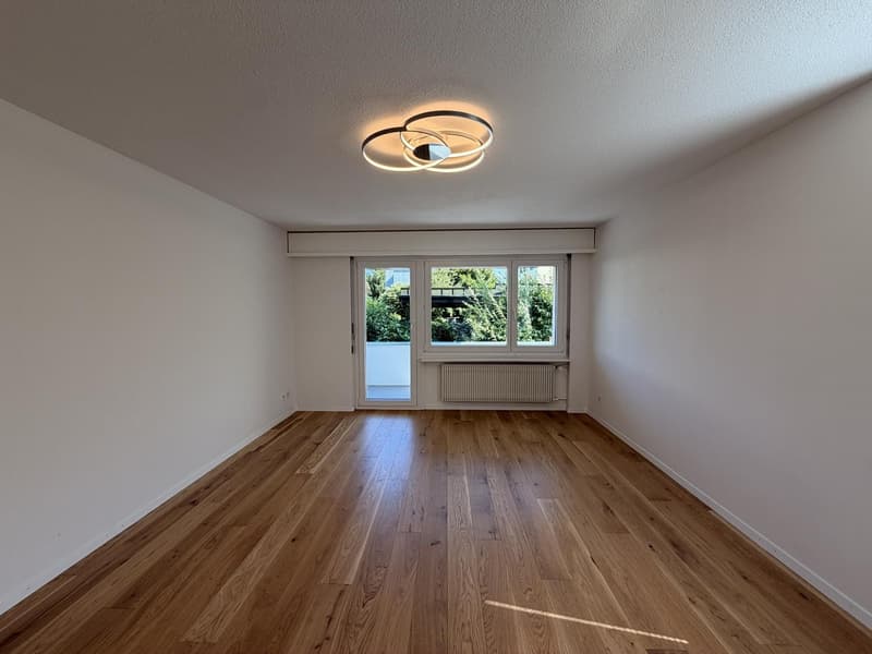 Charmante 4-Zimmer-Wohnung an ruhiger Lage in Adliswil (1)