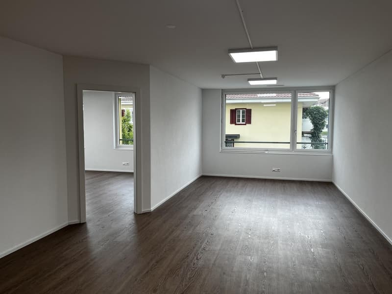 ausgebaute Büro oder Schule (11)