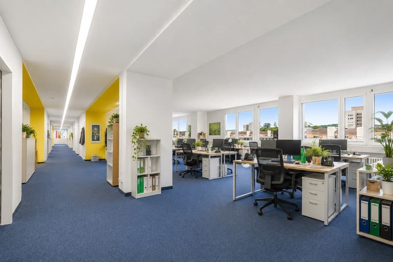 Sofort bezugsbereit: Fertig ausgebaute Bürofläche (4)