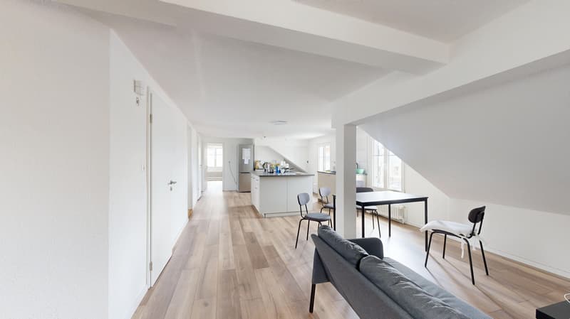 4.5 Zimmerwohnung DG, Staatsstr. 131