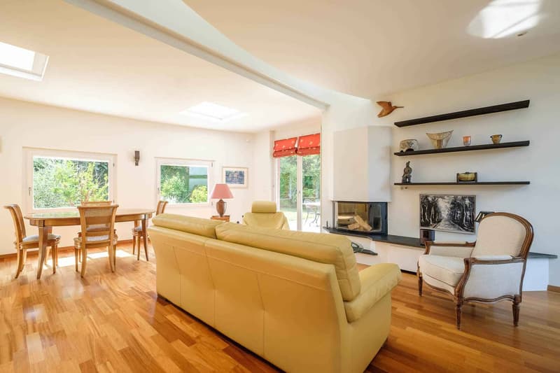 En exclusivité : Belle villa individuelle au calme absolu (2)