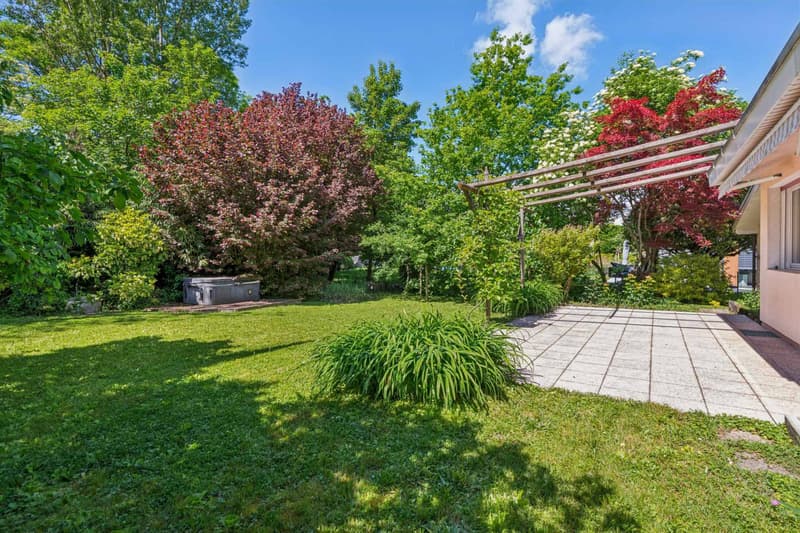 En exclusivité  Charmante villa familiale de plain-pied au calme absolu (9)