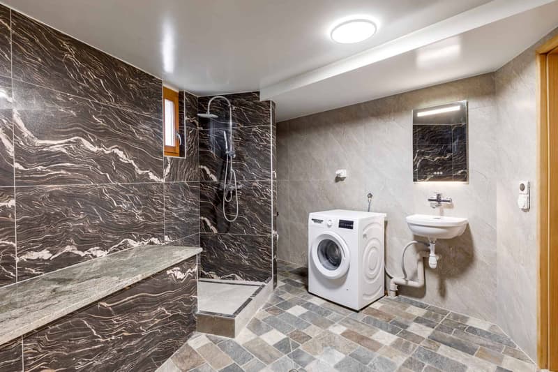 Belle villa entièrement rénovée avec piscine (9)