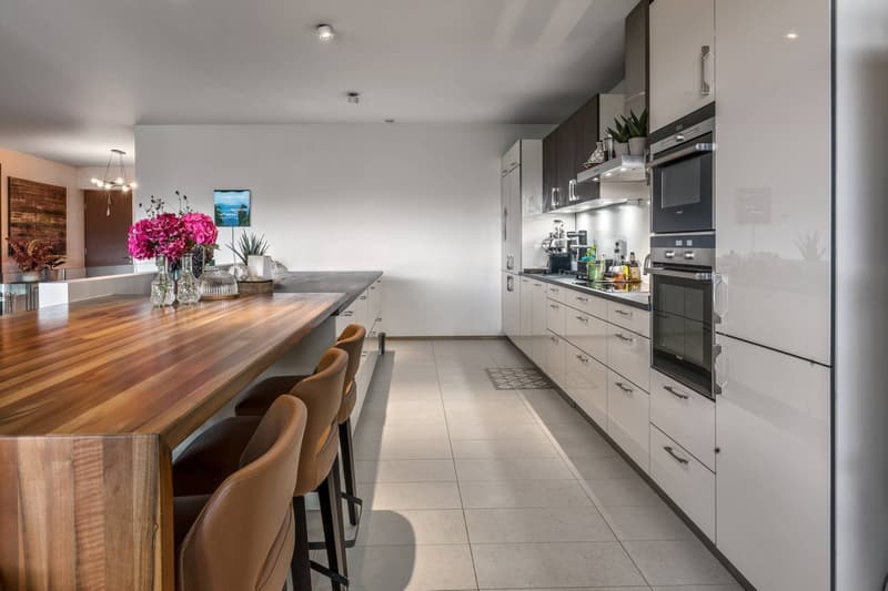 EN EXCLUSIVITÉ - duplex de 5 chambres avec terrasses, jardins et vue lac (5)