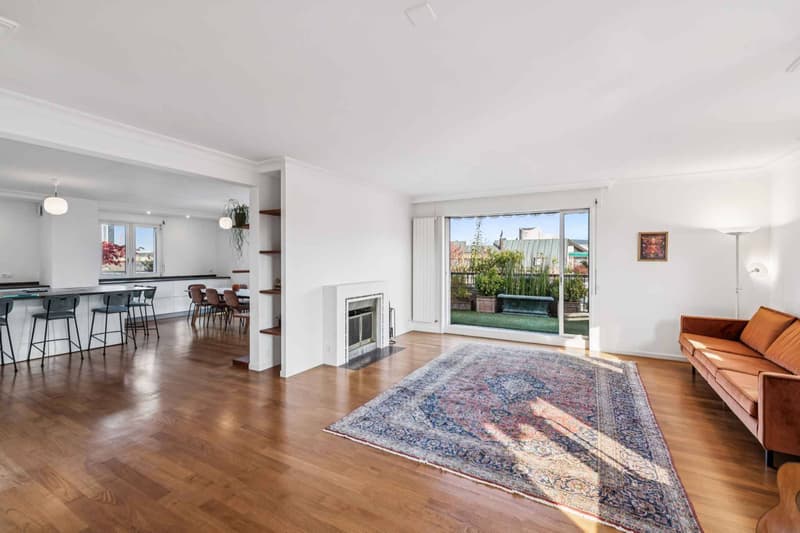 EN EXCLUSIVITÉ ! Bel attique de 6 pièces avec terrasse de 141 m² (5)