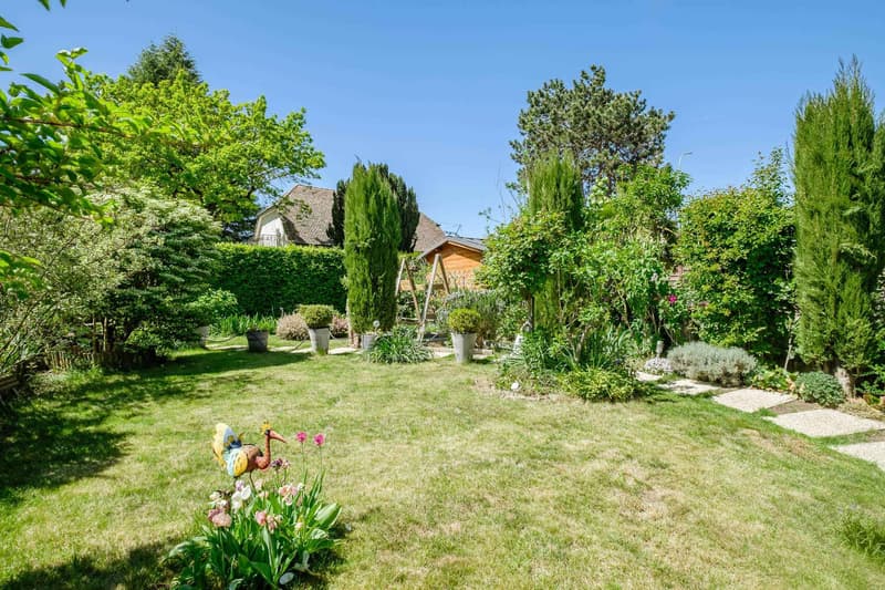 En exclusivité ! Agréable duplex avec terrasses et jardin privatif (1)