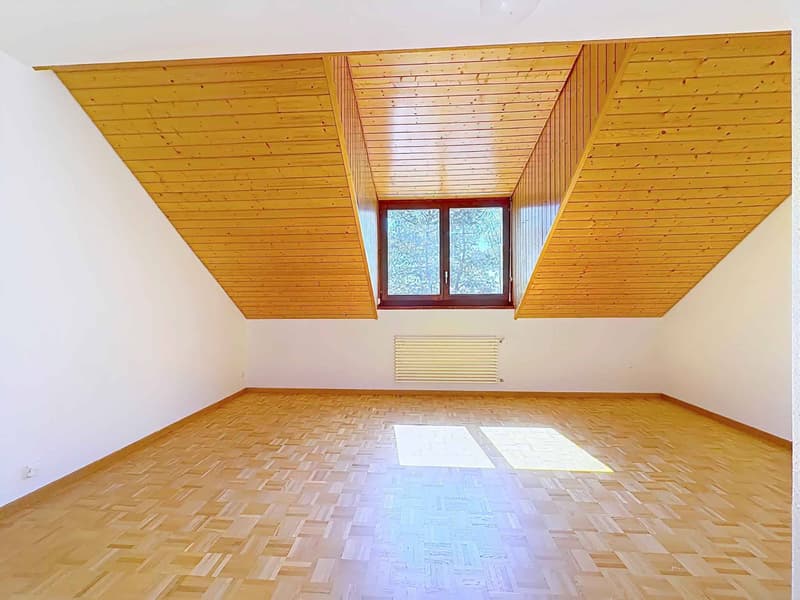 En exclusivité : Duplex traversant de 4 pièces avec balcons (8)