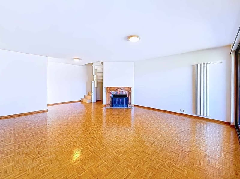 En exclusivité : Duplex traversant de 4 pièces avec balcons (2)