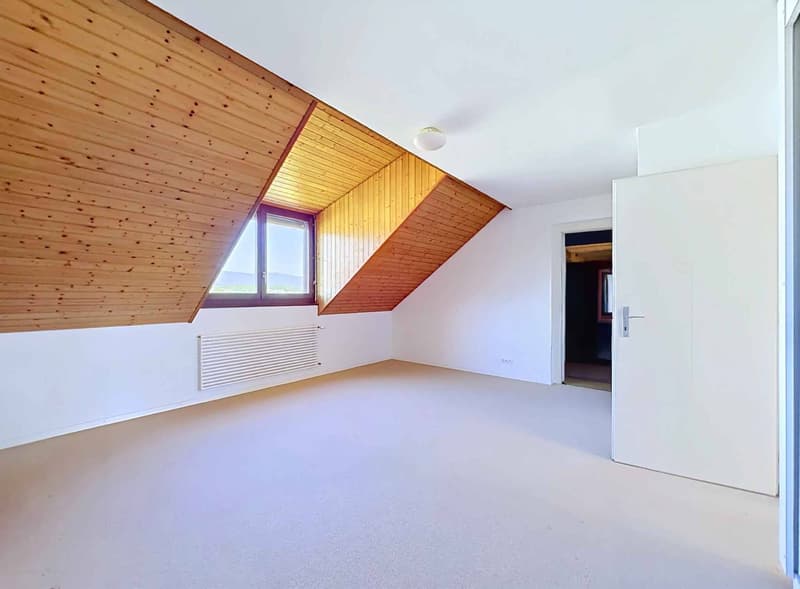 En exclusivité : Duplex traversant de 4 pièces avec balcons (7)