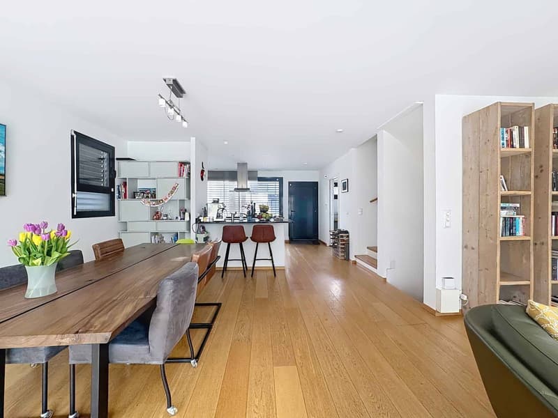 En exclusivité : appartement triplex avec terrasse et jardin (5)