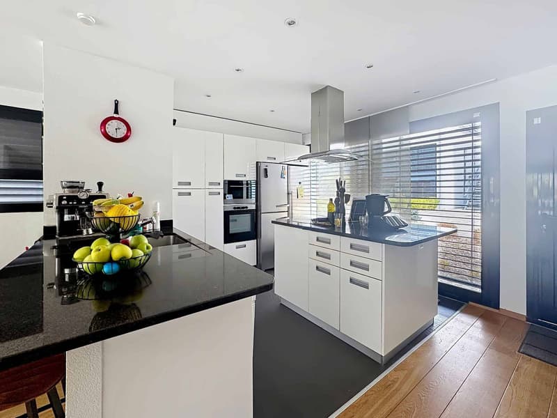 En exclusivité : appartement triplex avec terrasse et jardin (6)