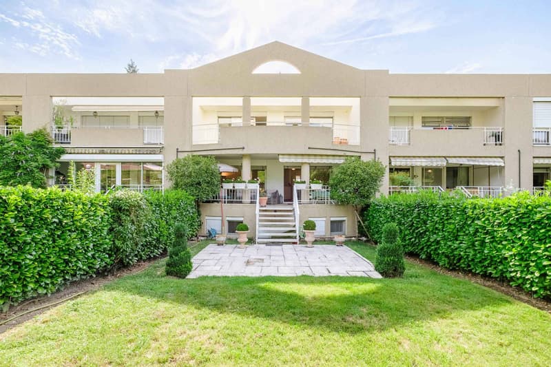 Agréable duplex de 5 pièces avec terrasse et jardin (1)