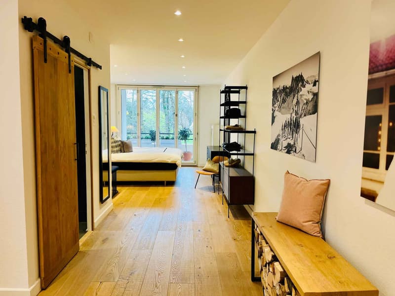 En exclusivité : Elégant appartement traversant de 3 pièces rénové avec balcons (7)