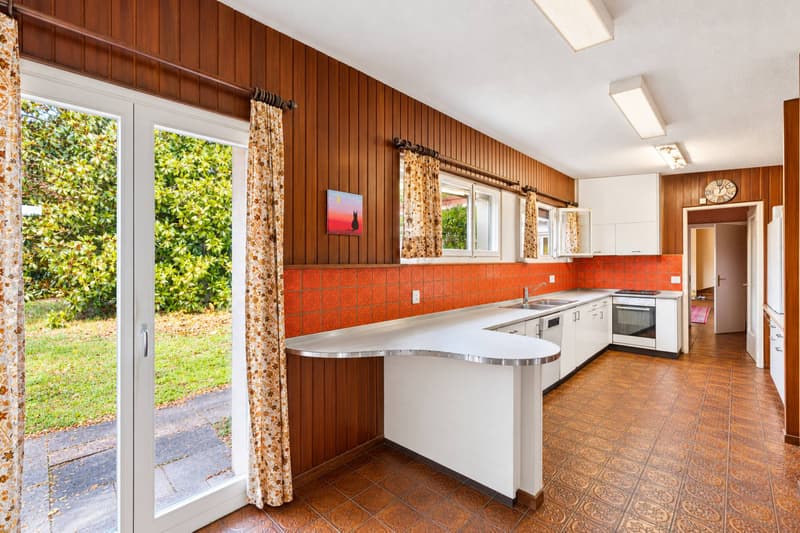 Villa individuelle sur une vaste parcelle de plus de 8'000 m² (8)