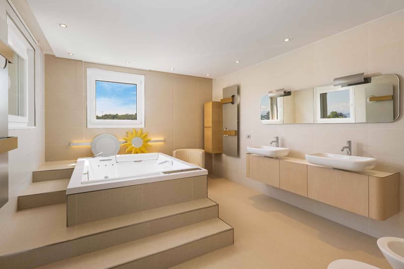 Magnifique hôtel particulier avec des prestations de haut standing (7)