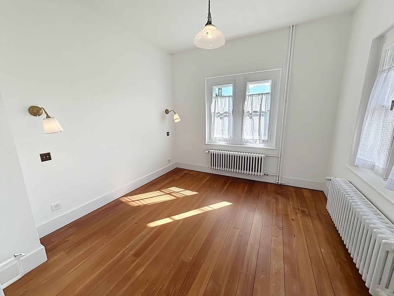 Maison historique rénovée avec charme (7)