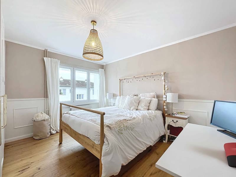 Charmant appartement de 3,5 pièces entièrement rénové (3)